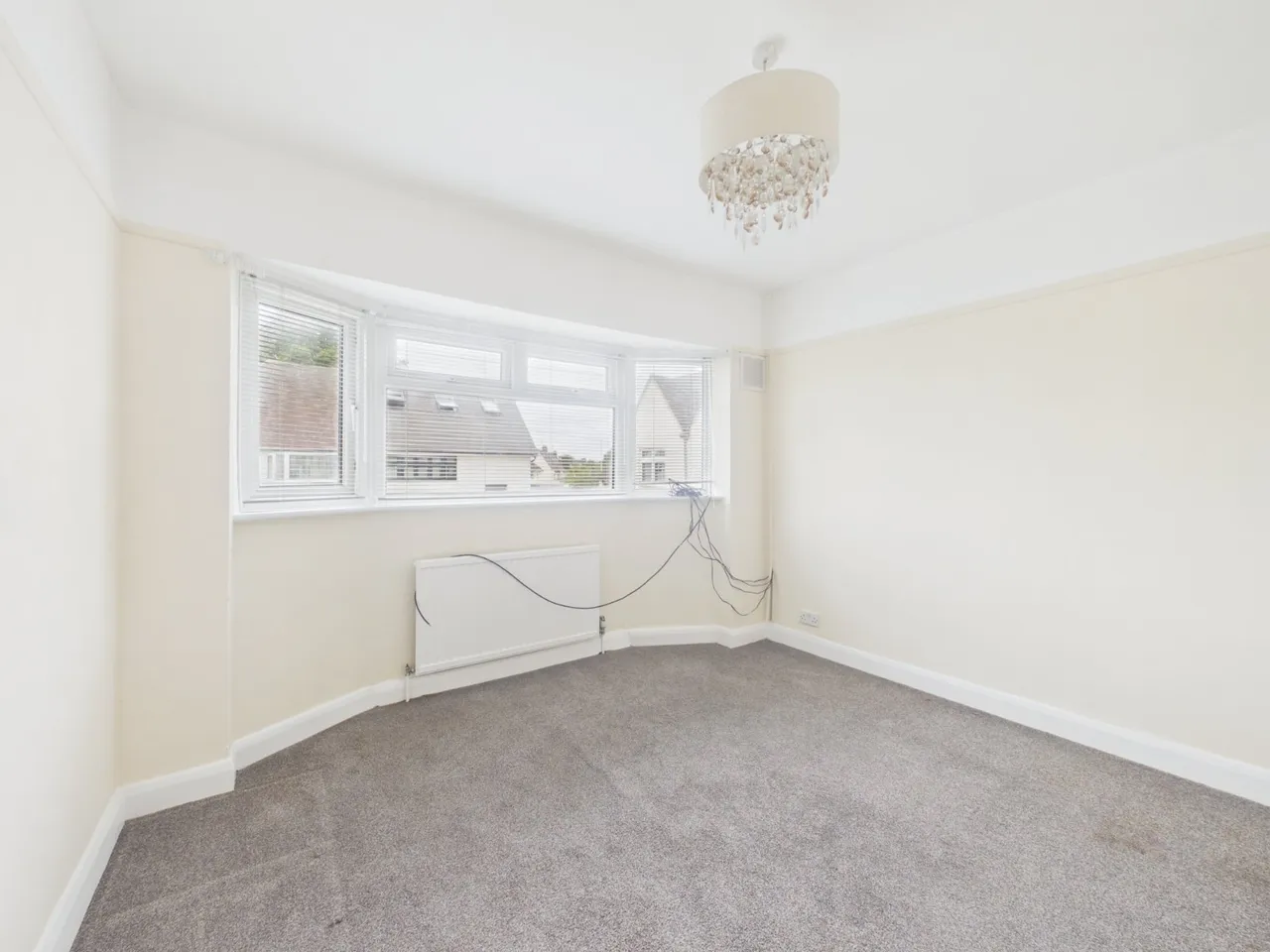 St. Georges Crescent, Cippenham, SL1, photo 4