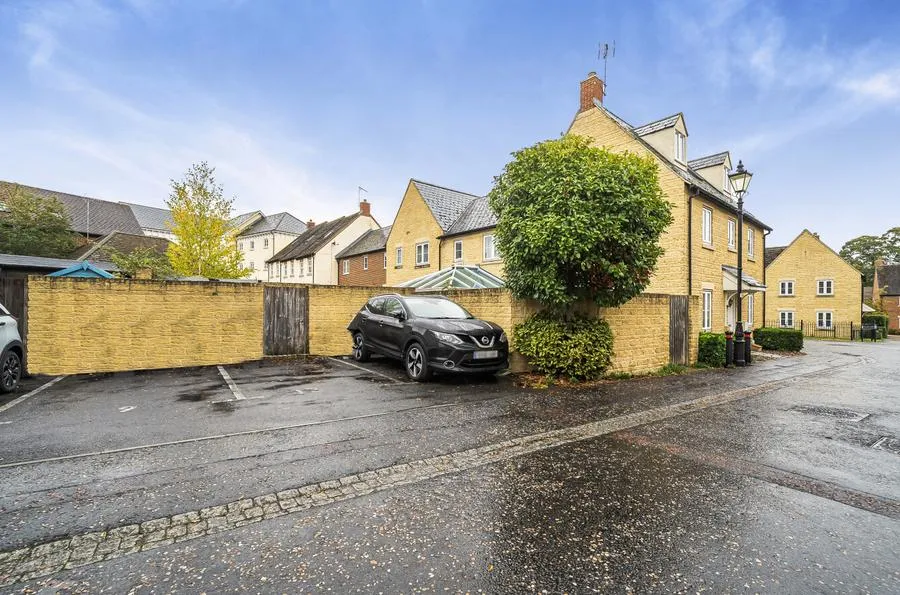 Collier Crescent, Witney, OX28, photo 7