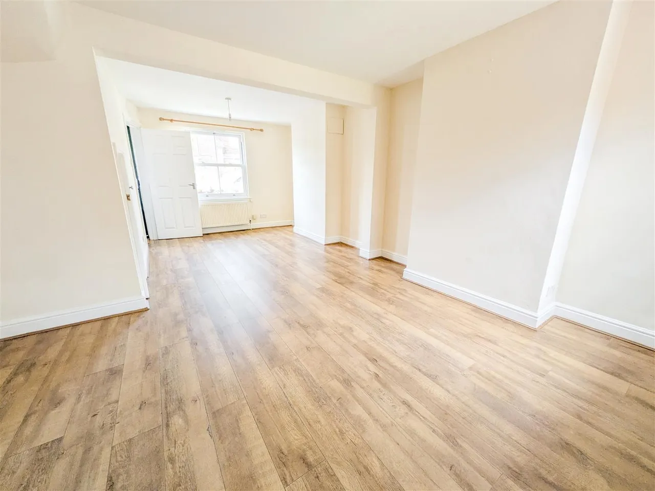 New Road, Ridgewood, Uckfield, TN22 5SX, photo 3
