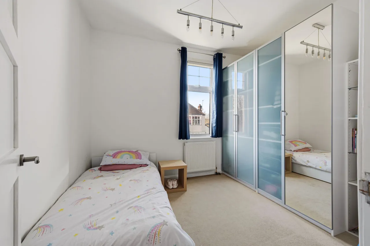 Oakwood Road, West Wimbledon, SW20, photo 9