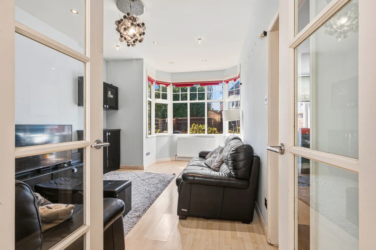 Oakwood Road, West Wimbledon, SW20, photo 16