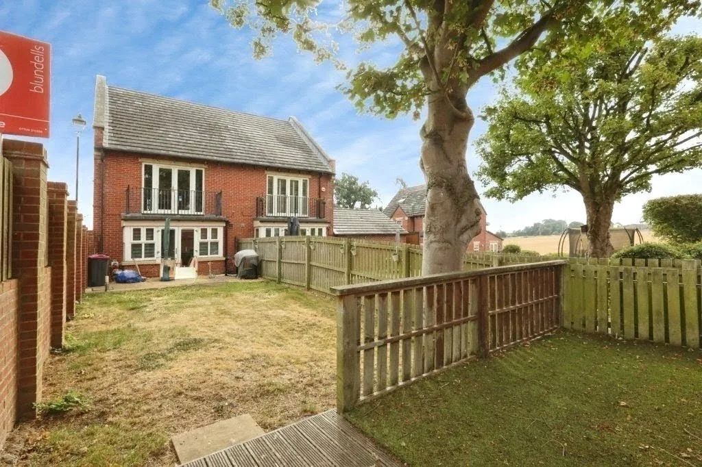 Bridgewater Way, Ravenfield, Rotherham, South Yorkshire, S65, photo 17