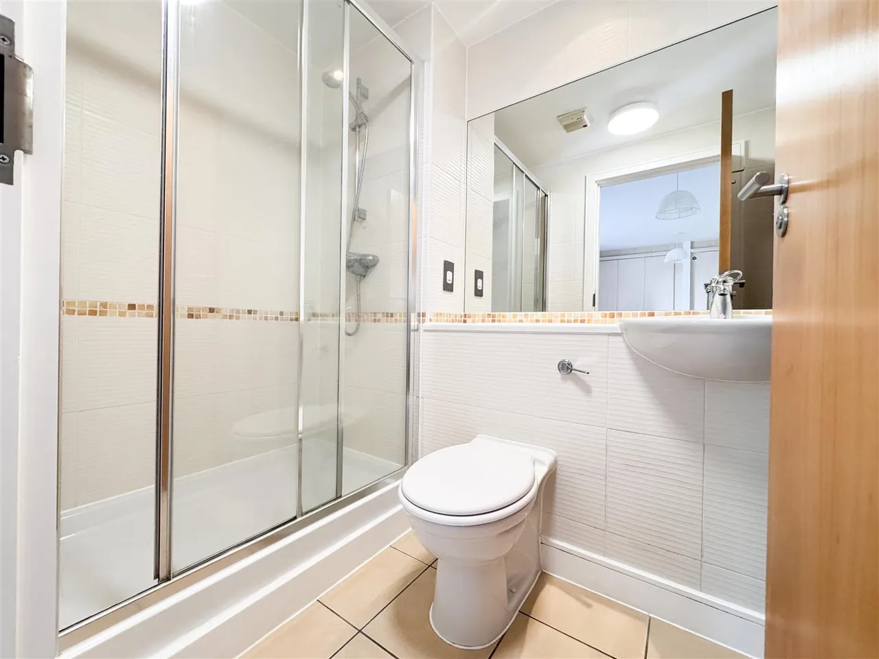 4 Midway Quay, Eastbourne, BN23 5DE, photo 7