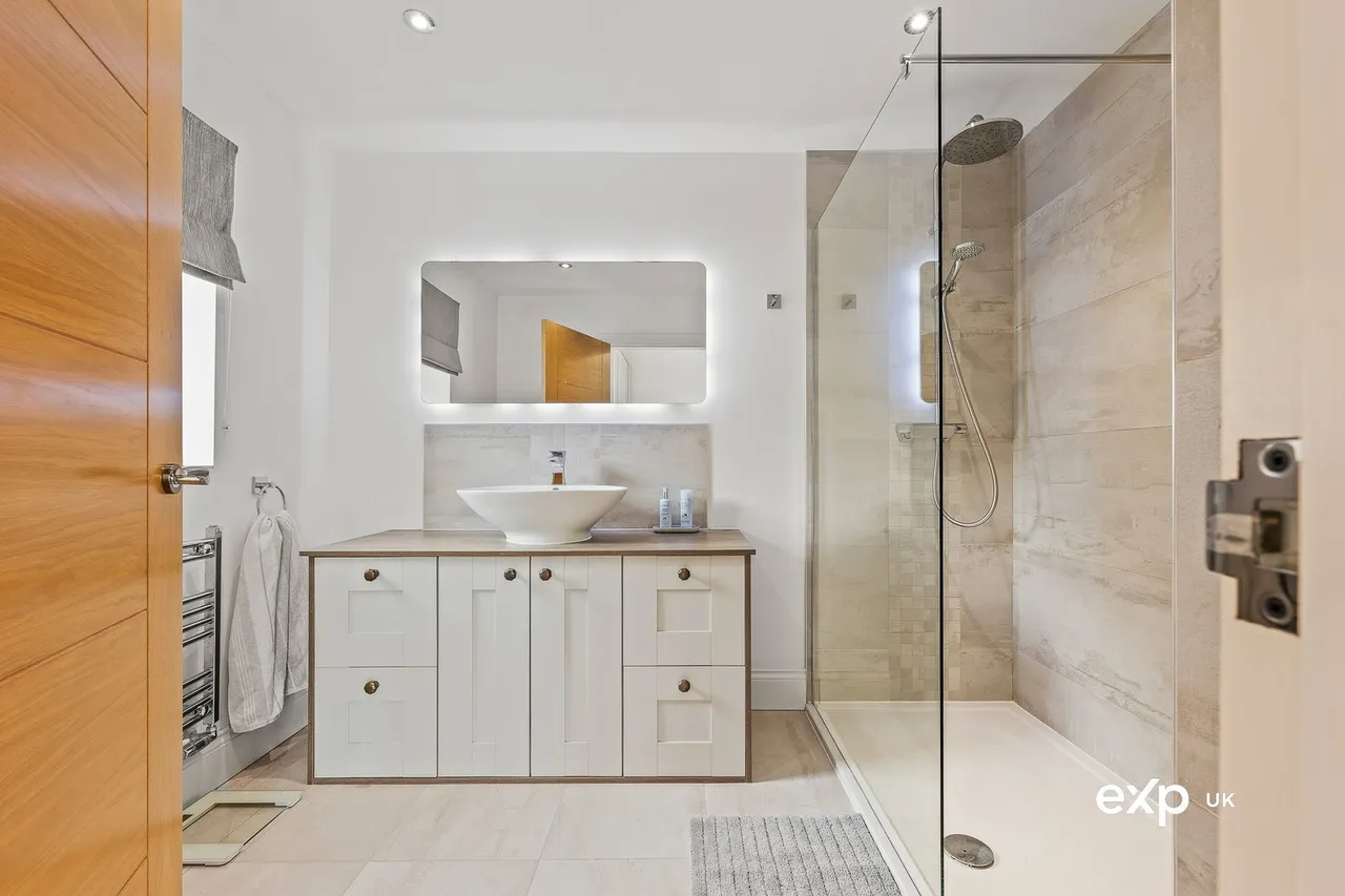 Fishpool Road, Blidworth, photo 31
