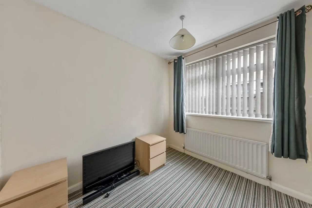 Winfrith Road, Fearnhead, Warrington, Warrington, WA2 0QE, photo 12