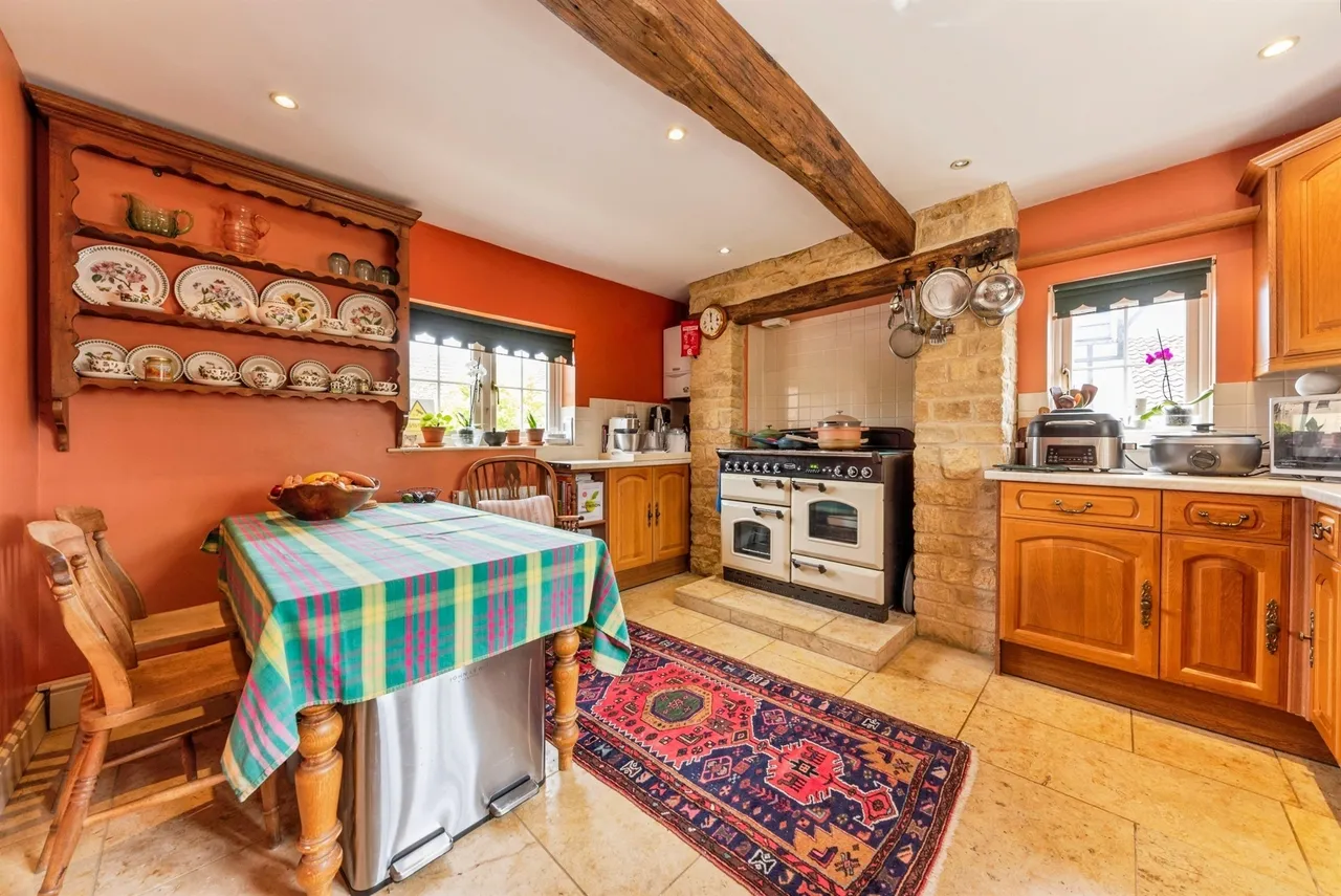 High Street, South Witham, NG33, photo 4
