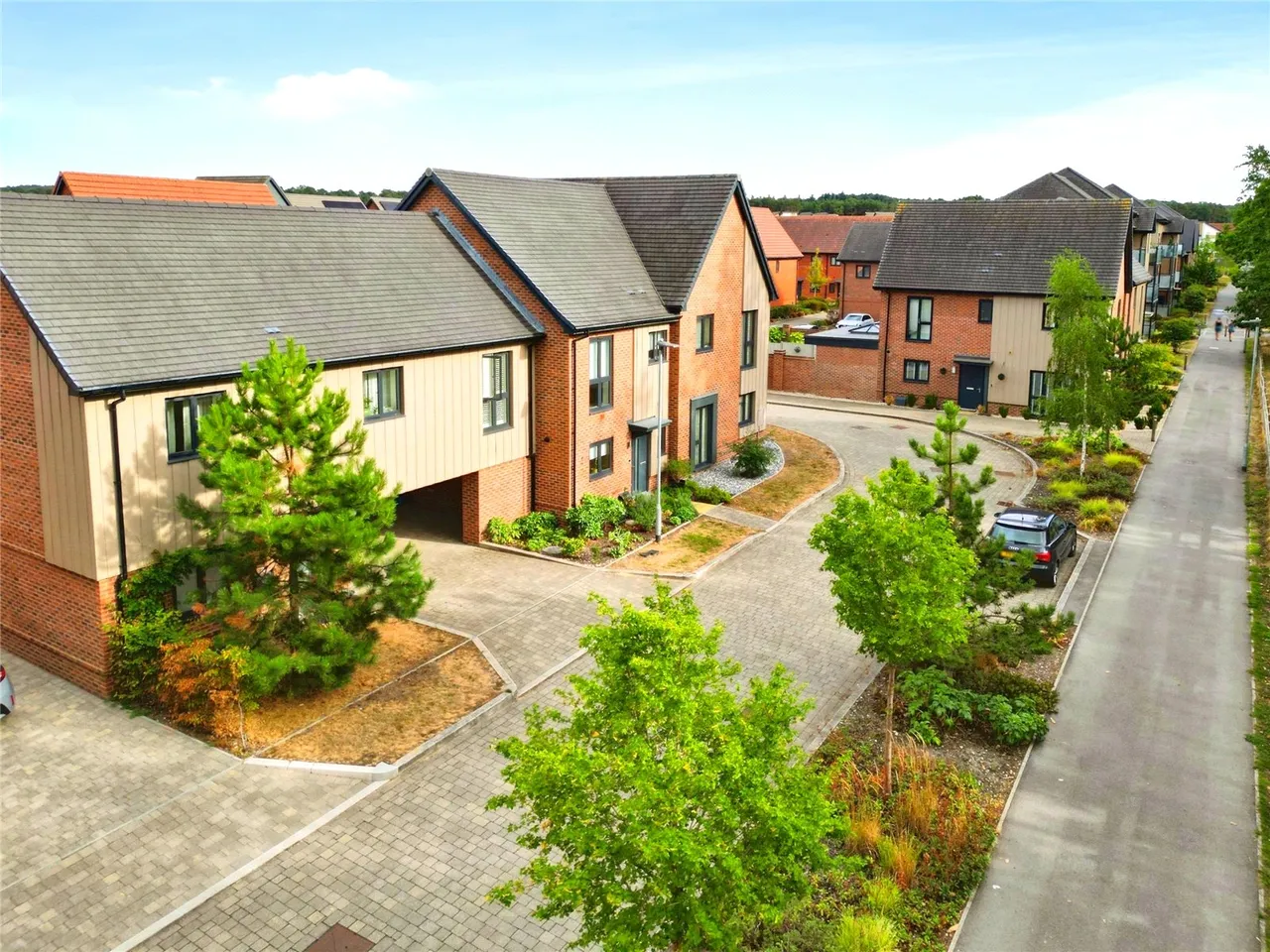 Hollywood Place, Crowthorne, Berkshire, RG45 6UH, photo 16