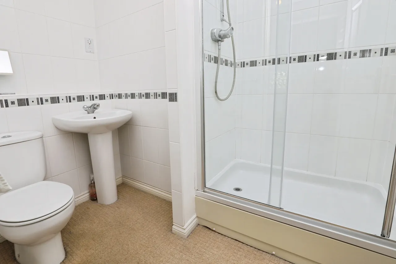 Marlcroft Drive, Liverpool, L17, photo 11