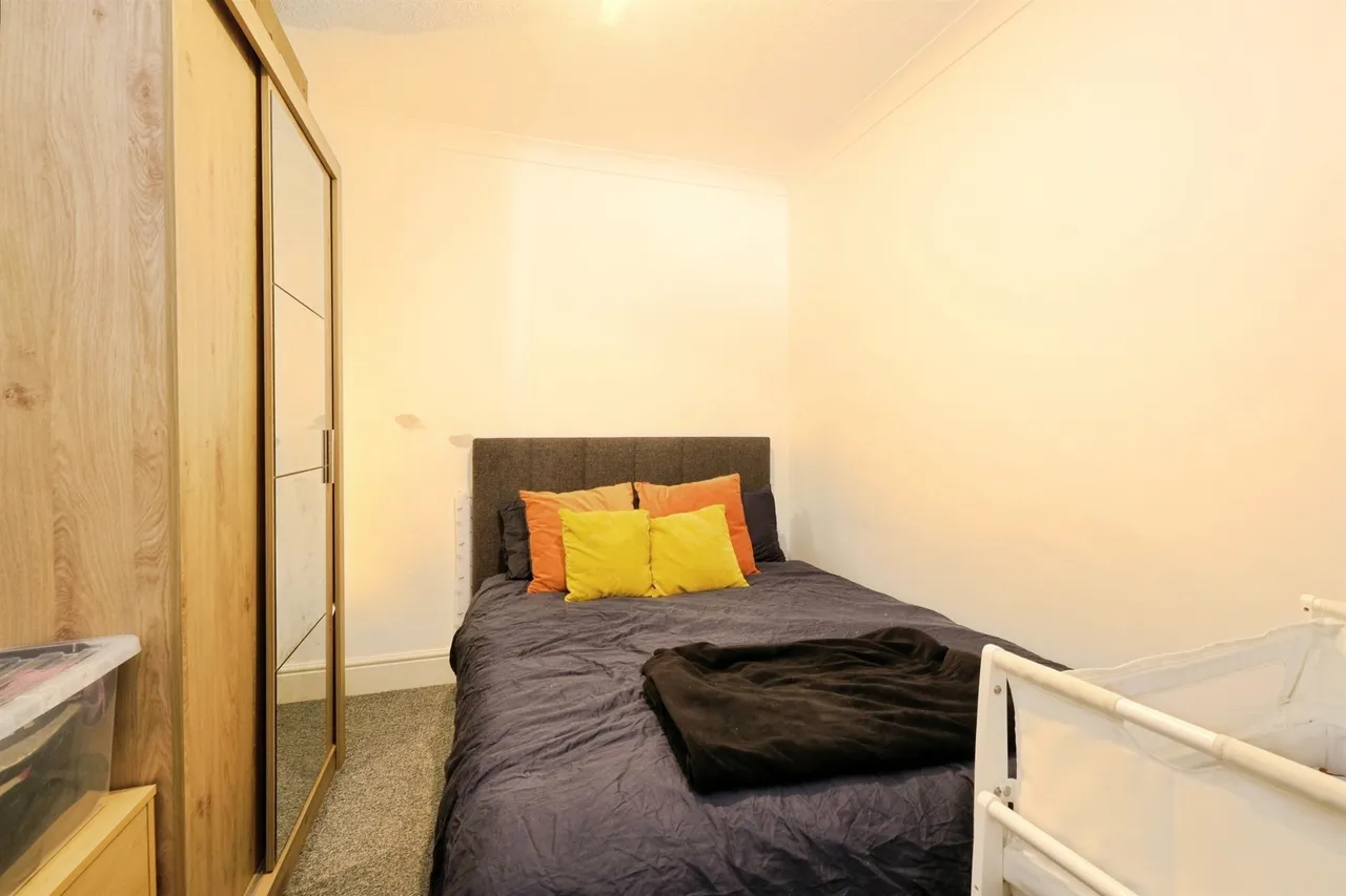 Clynmawr Street, Abertillery, NP13, photo 14