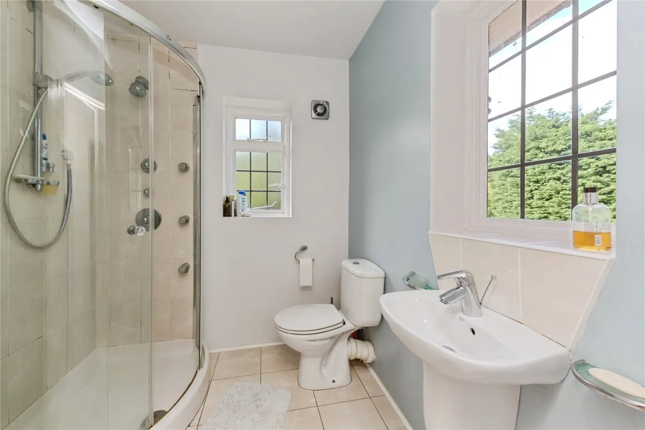 Chester Road, Sandiway, Northwich, Cheshire, CW8, photo 11