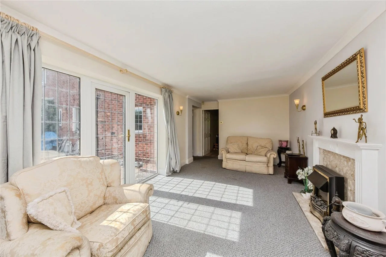 Chester Road, Sandiway, Northwich, Cheshire, CW8, photo 4