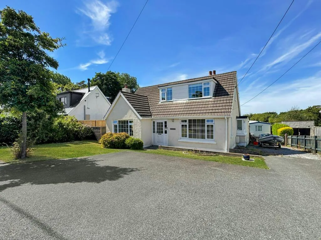 Wooden, Saundersfoot, SA69, photo 2