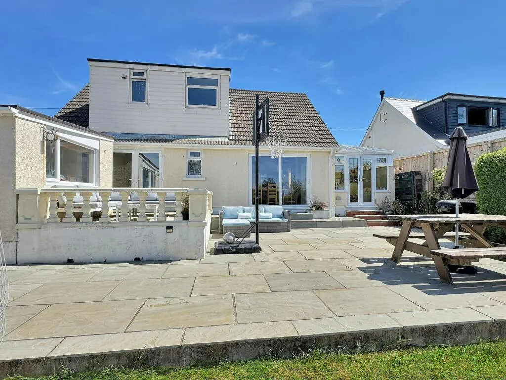 Wooden, Saundersfoot, SA69, photo 13