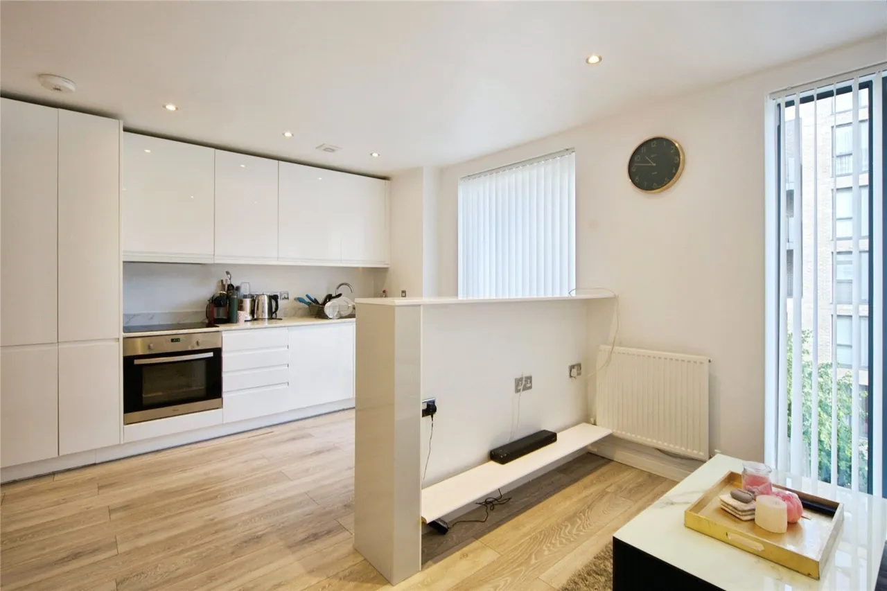 Charcot Road, LONDON, London, NW9, photo 4