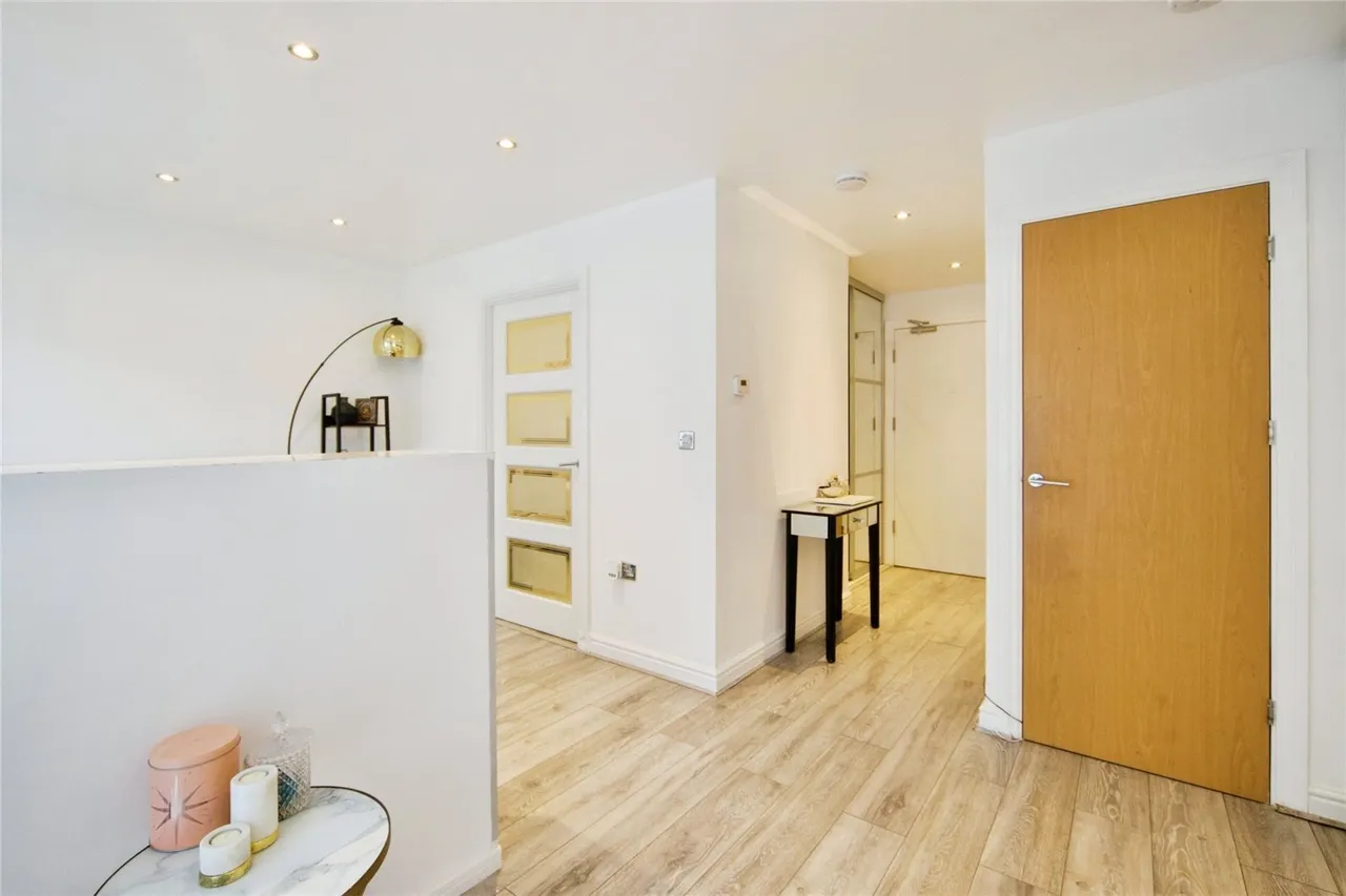 Charcot Road, LONDON, London, NW9, photo 5