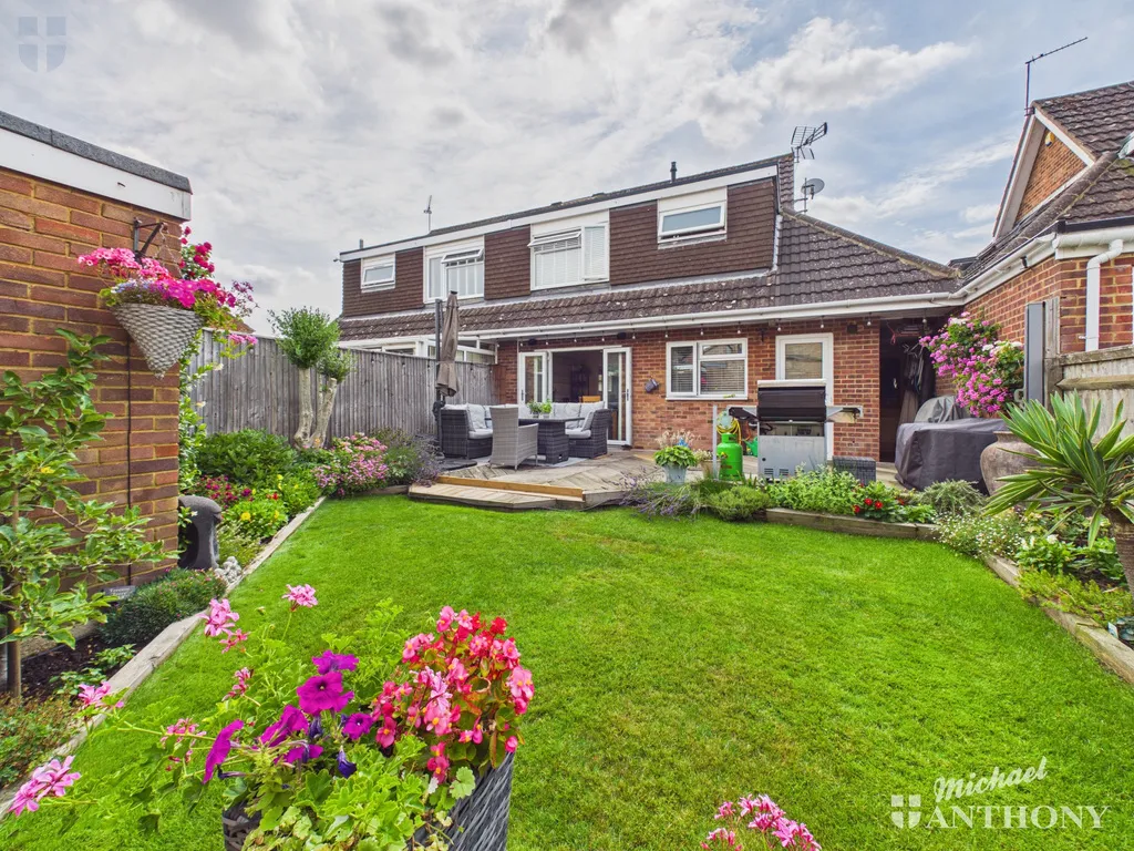 Rowland Way, Aylesbury, HP19 7SL, photo 4