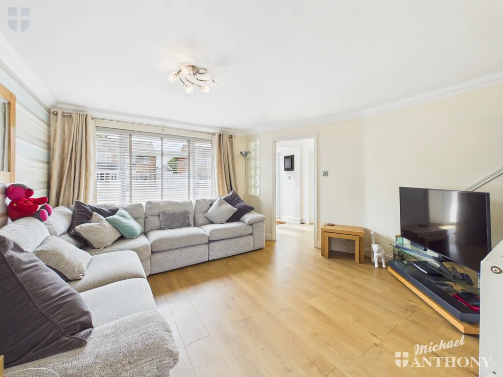 Rowland Way, Aylesbury, HP19 7SL, photo 13