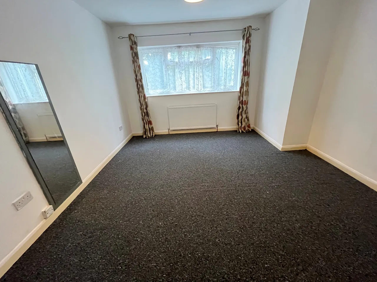 Winchester Road, SO16, photo 9