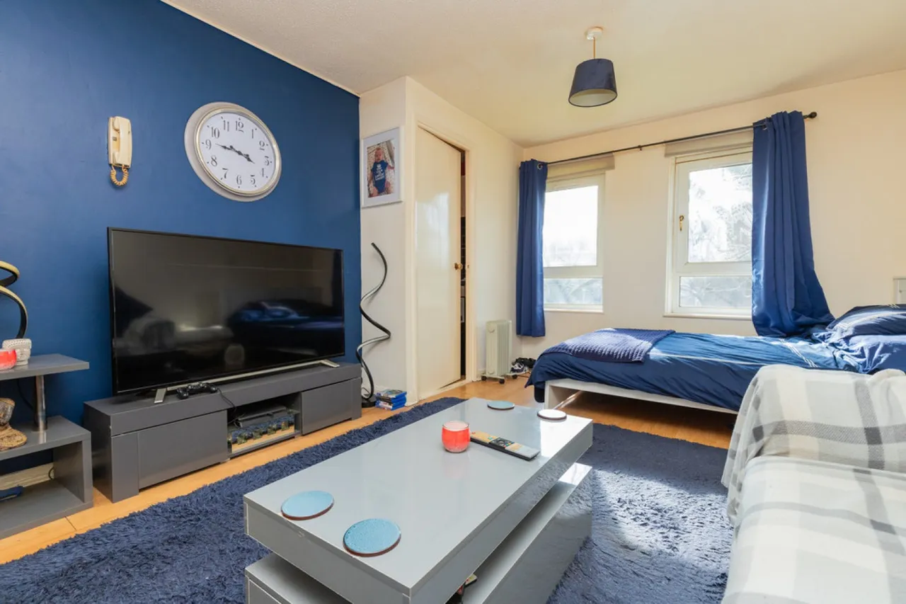 Princes Gate, G73, photo 3