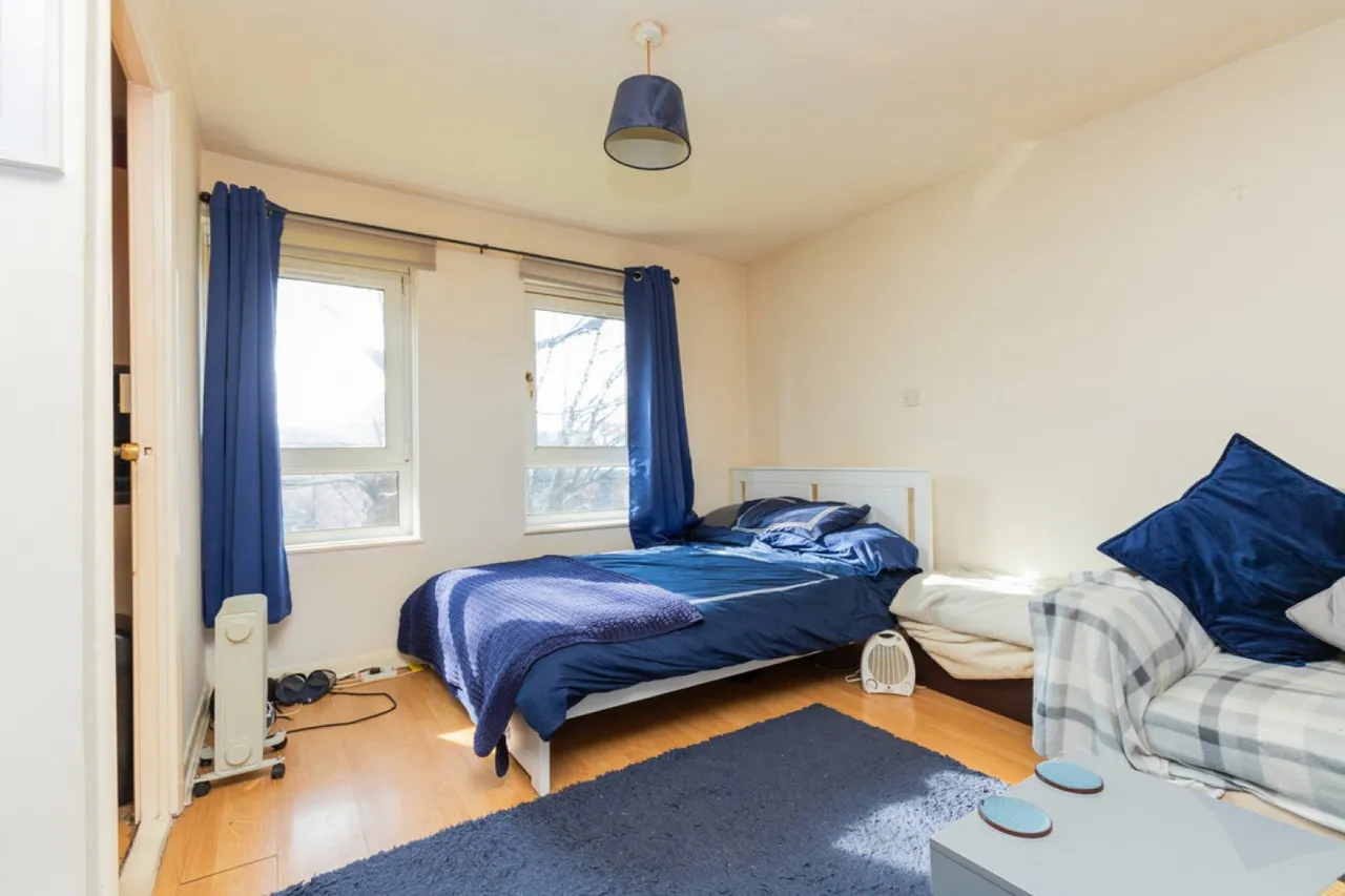 Princes Gate, G73, photo 8