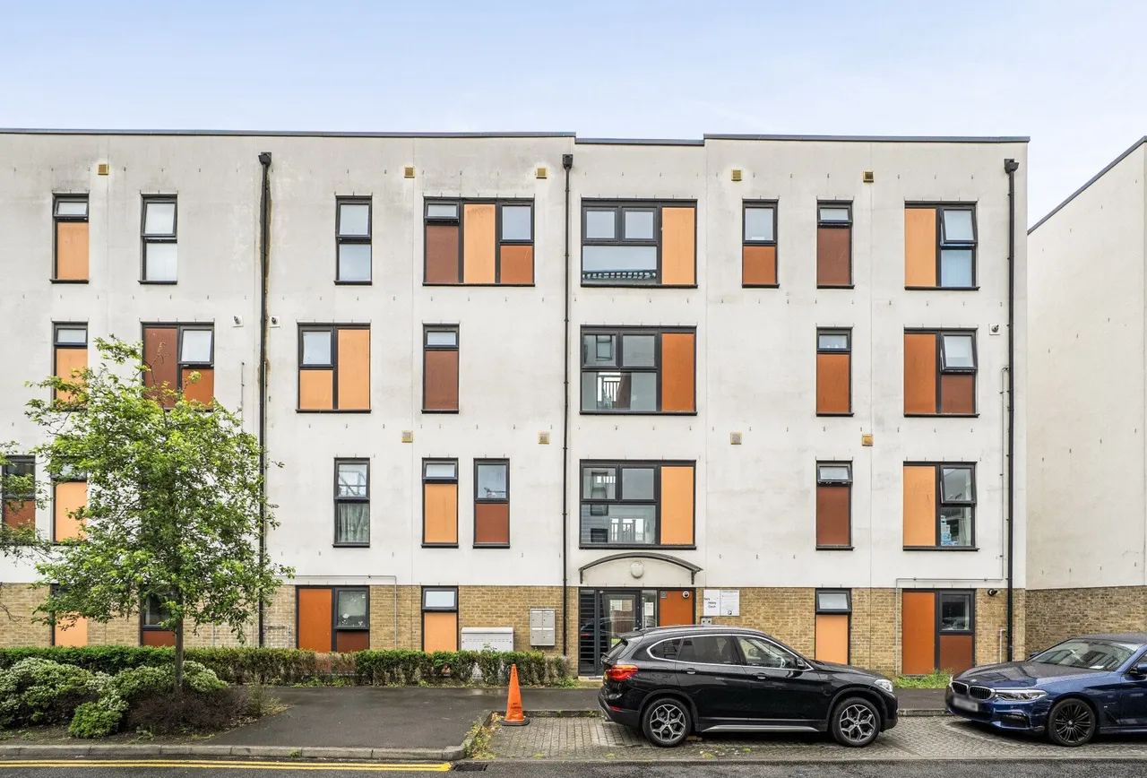Bournebrook Grove, Romford, RM7 0GX, photo 8