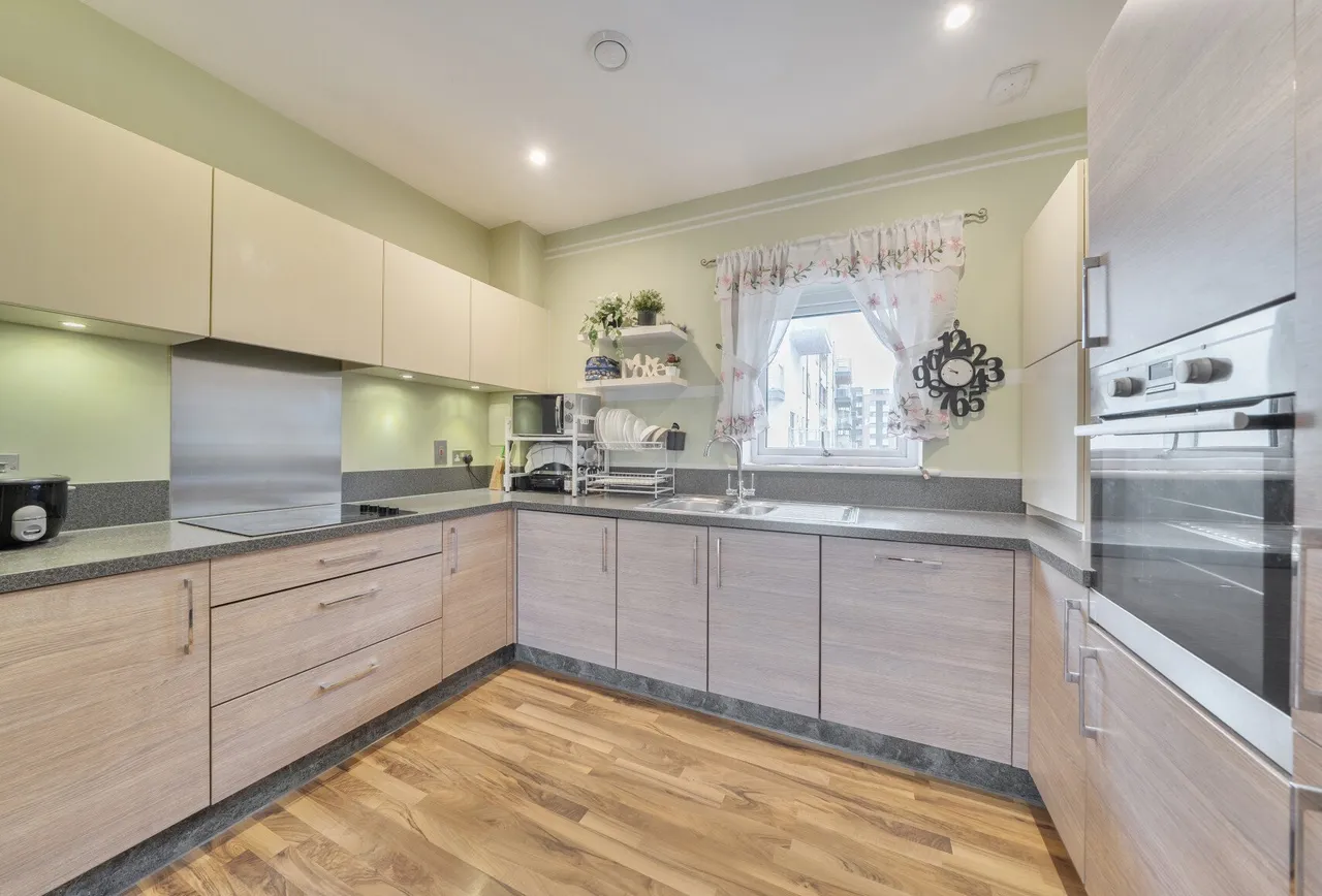 Bournebrook Grove, Romford, RM7 0GX, photo 4