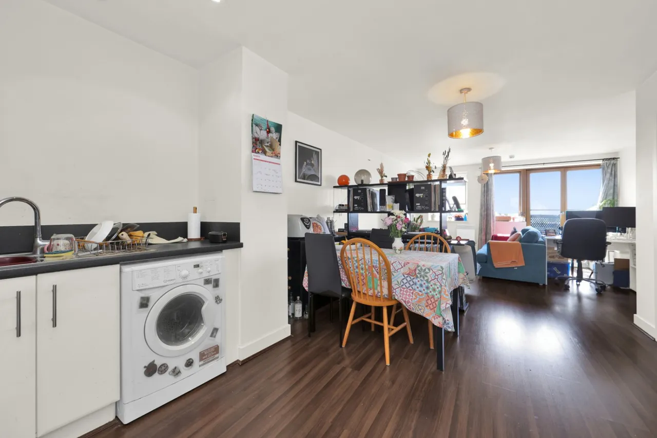 Meath Crescent, London, E2, photo 4