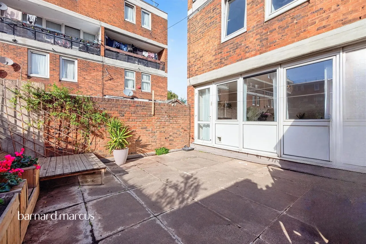Naylor Road, London, SE15, photo 16