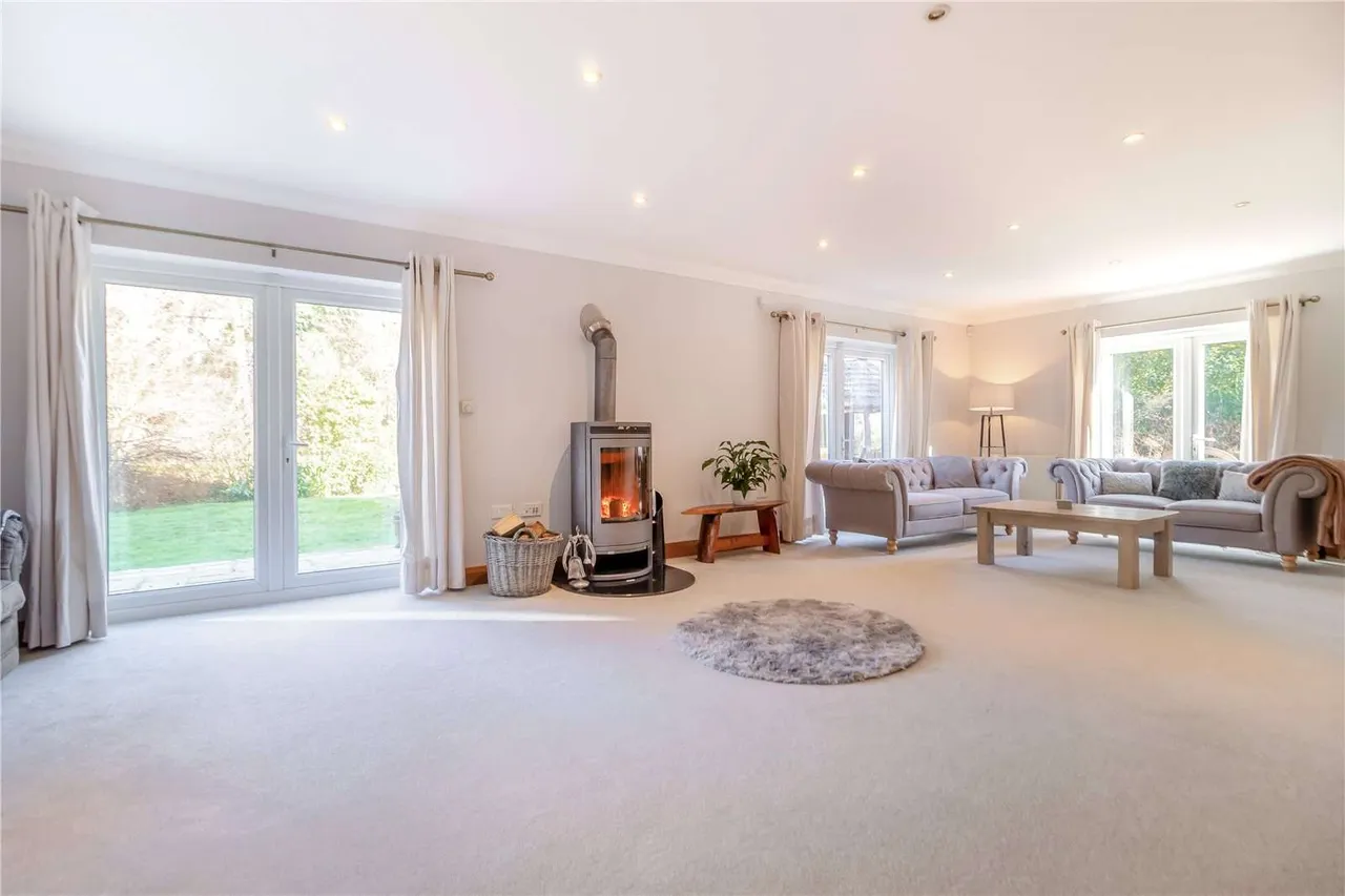Brookview, Pinewood, Ipswich, Suffolk, IP8 3LJ, photo 3
