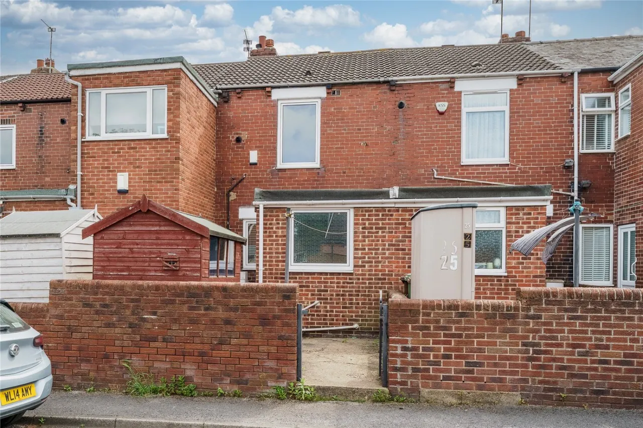 Grove Avenue, Hemsworth, WF9, photo 13
