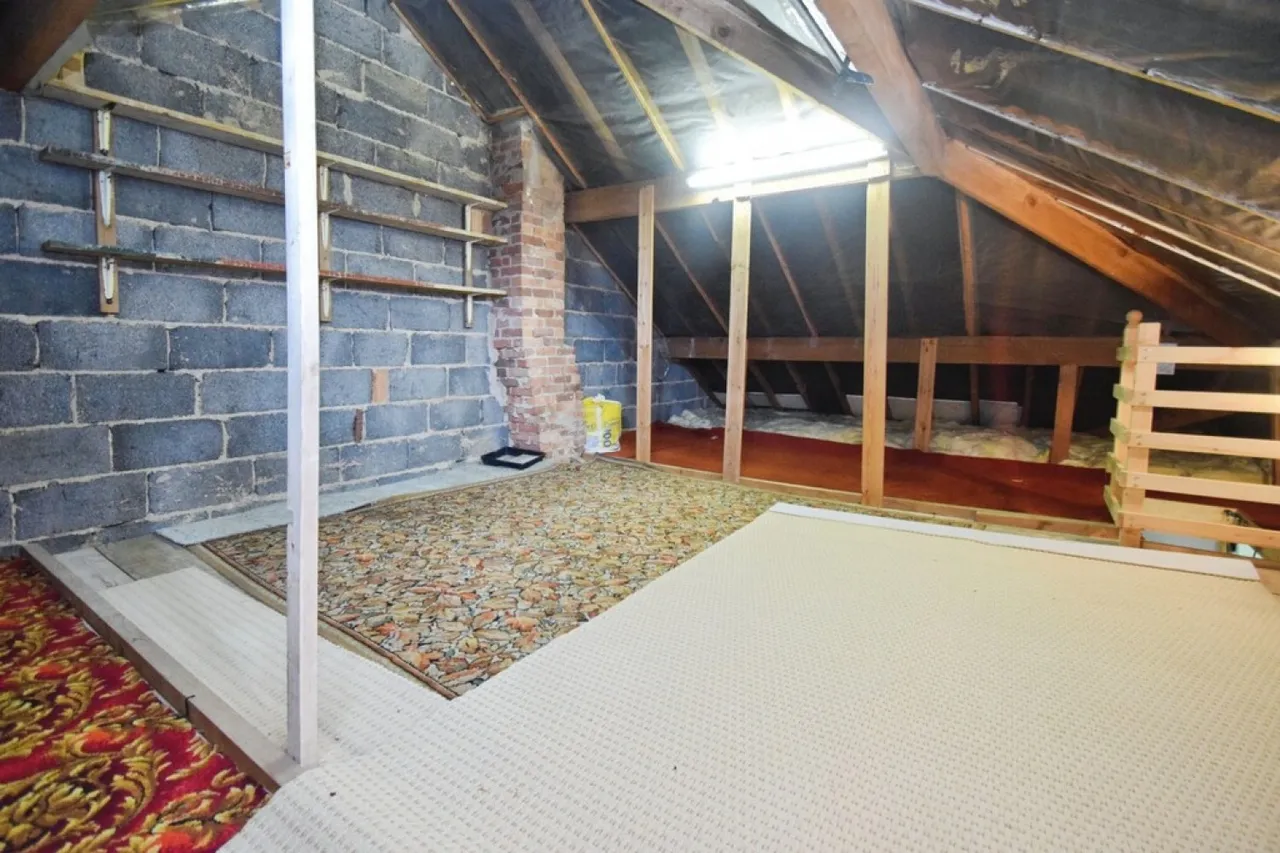 Harden, Bradford, BD16, photo 14