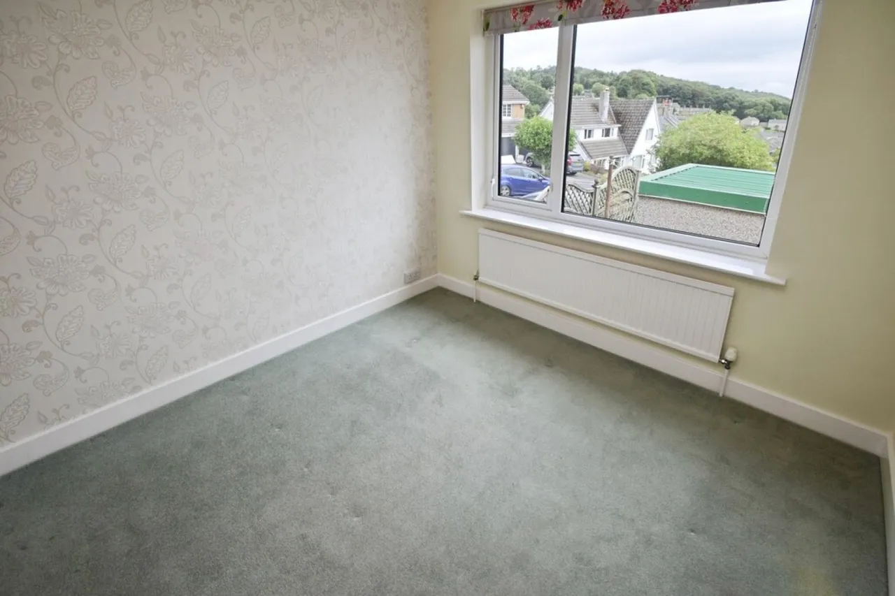 Harden, Bradford, BD16, photo 8