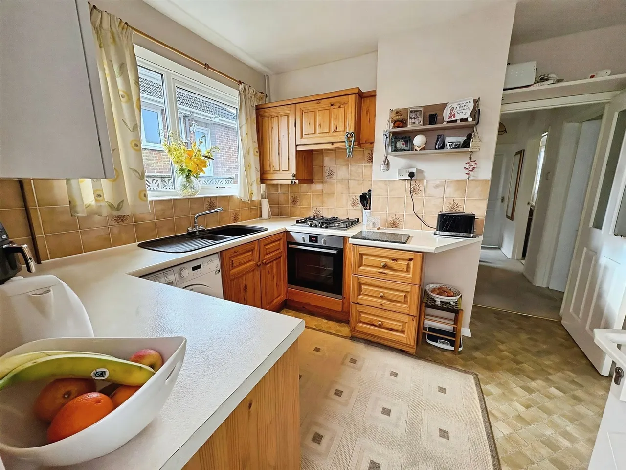 Orchard Close, Normandy, Guildford, Surrey, GU3 2ET, photo 5