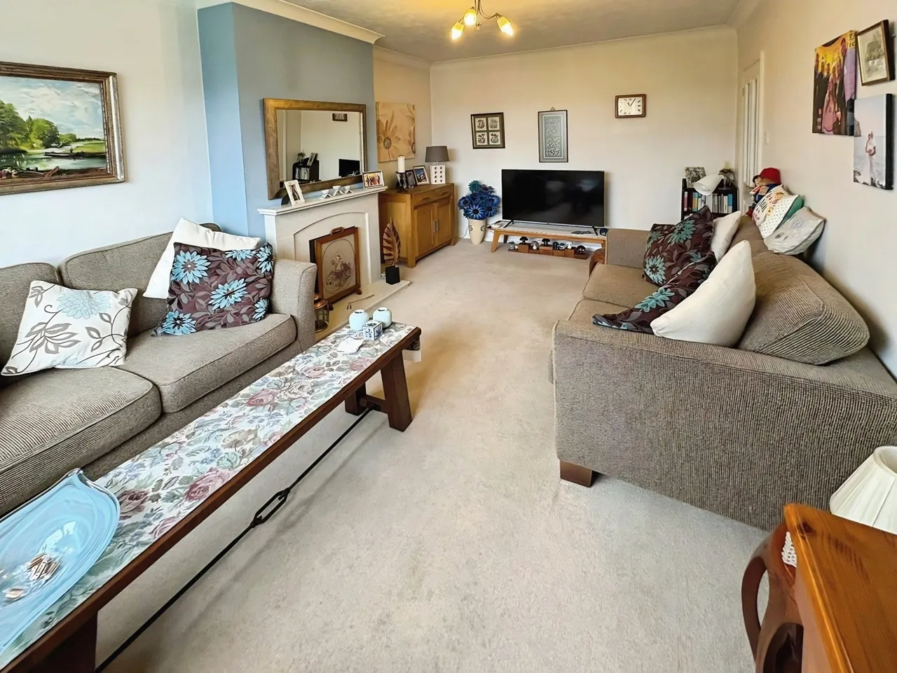 Orchard Close, Normandy, Guildford, Surrey, GU3 2ET, photo 3