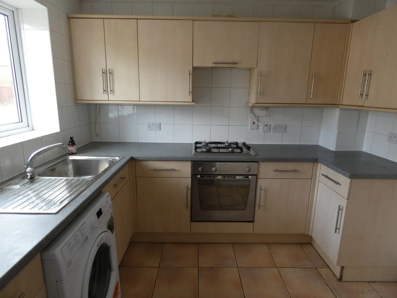 Stafford Grove, Shenley Church End, MK5, photo 2