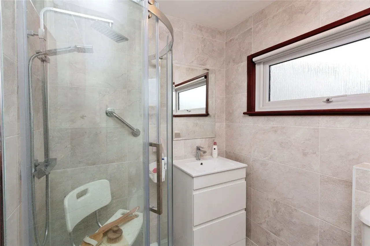 Dover Close, Basingstoke, RG23, photo 10
