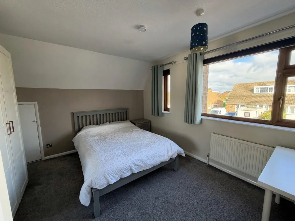 Sherwood Avenue, Northampton, photo 14