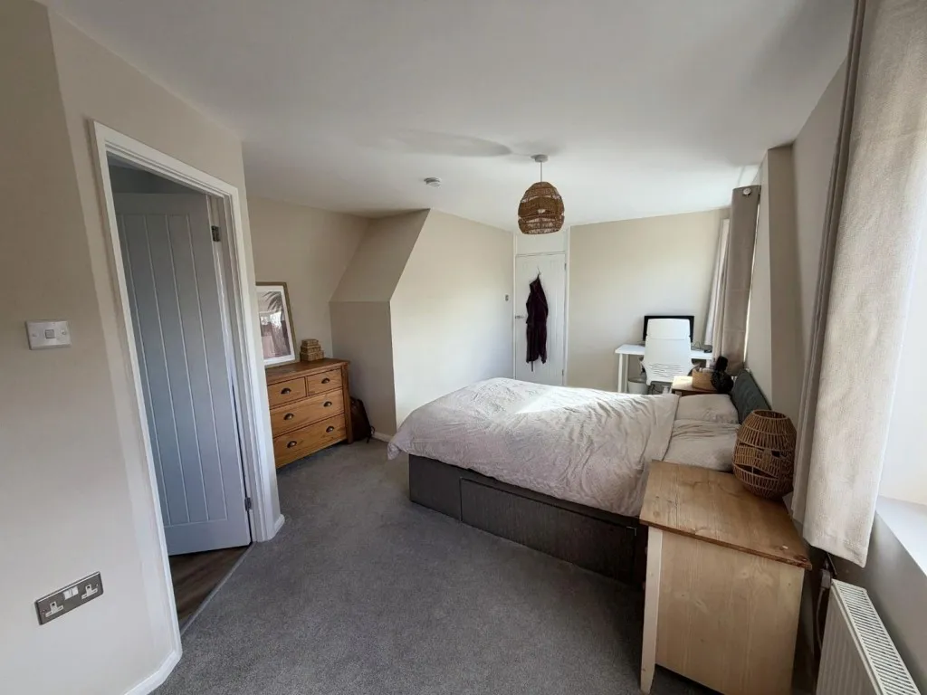 Sherwood Avenue, Northampton, photo 11