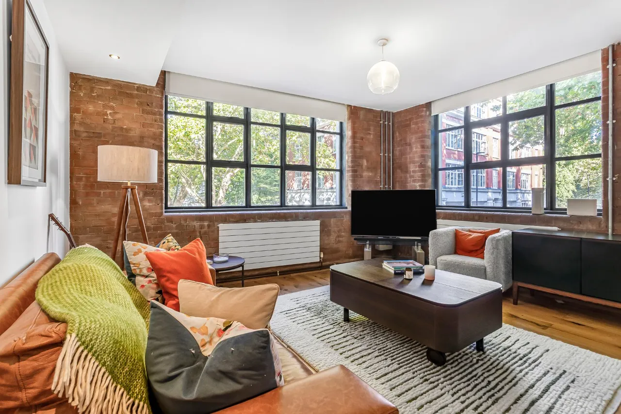1 bed flat for sale, St. John Street, Clerkenwell, EC1V