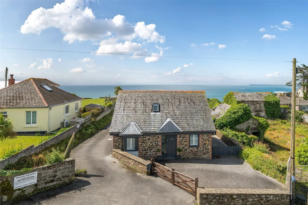 3 bed property for sale — Townsend, Polruan, Fowey, Cornwall, PL23