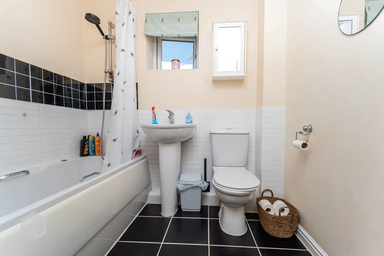 Valley View, Bury, BL8 1WN, photo 23