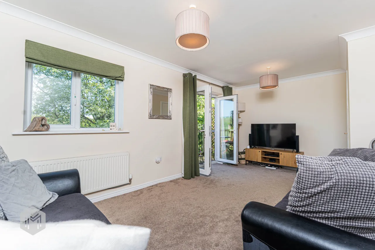 Valley View, Bury, BL8 1WN, photo 4