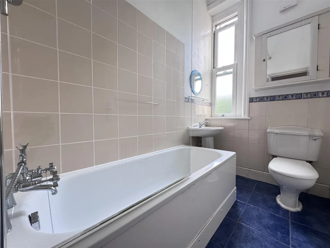 Oakleigh Park South, Whetstone, N20 9JU, photo 10