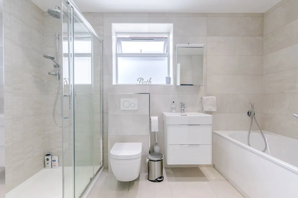Carpenters Wood Drive, Chorleywood, WD3, photo 29
