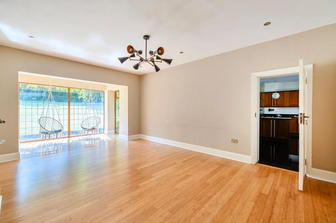 The Avenue, Whyteleafe, CR3, photo 10