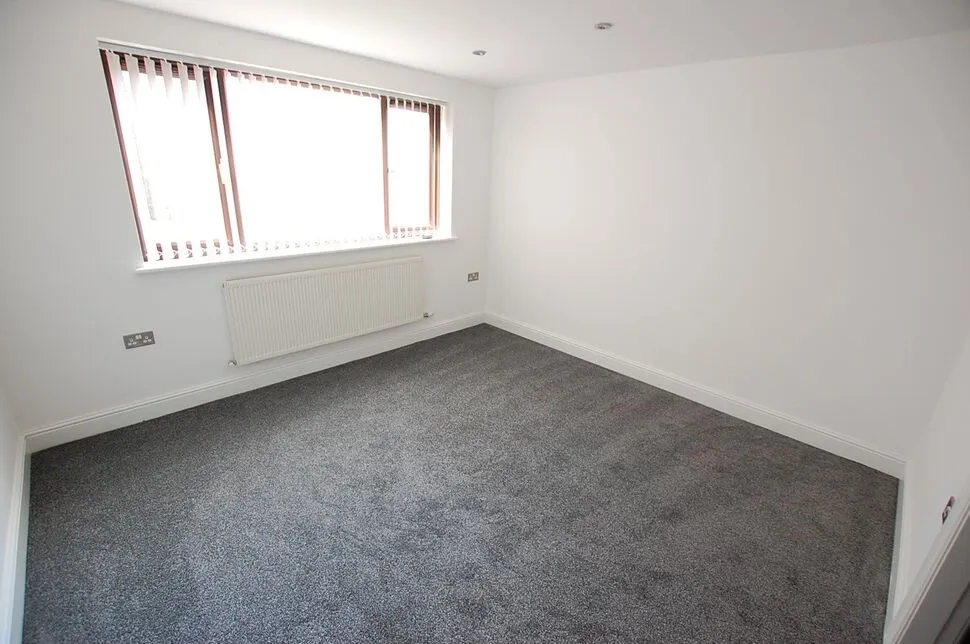 Pinewood Close, Dukinfield, SK16, photo 6