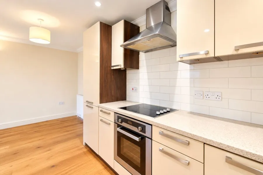 with 2 bedrooms in Linton, Cambridge, CB21, photo 6