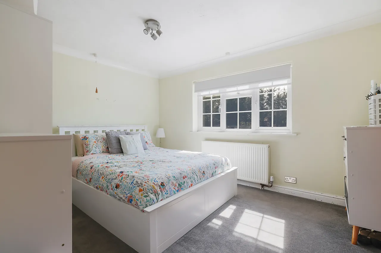 Balcombe Road, Horley, RH6, photo 8