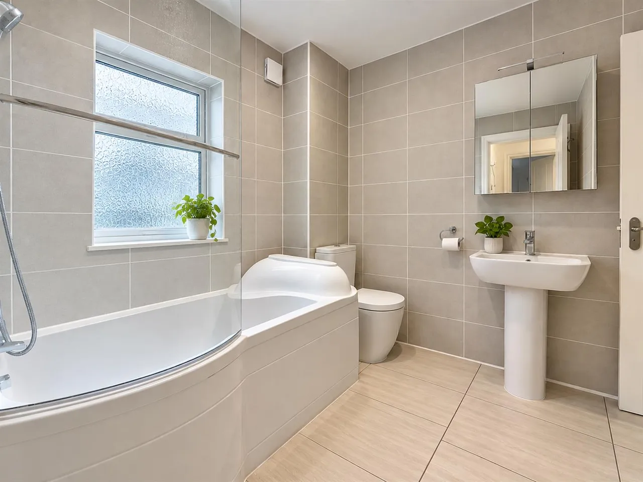 Seaside Road, Eastbourne, BN21 3PZ, photo 11