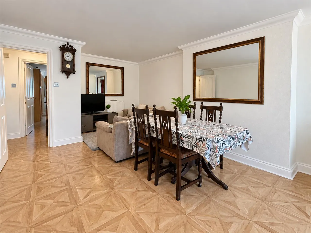 Seaside Road, Eastbourne, BN21 3PZ, photo 4